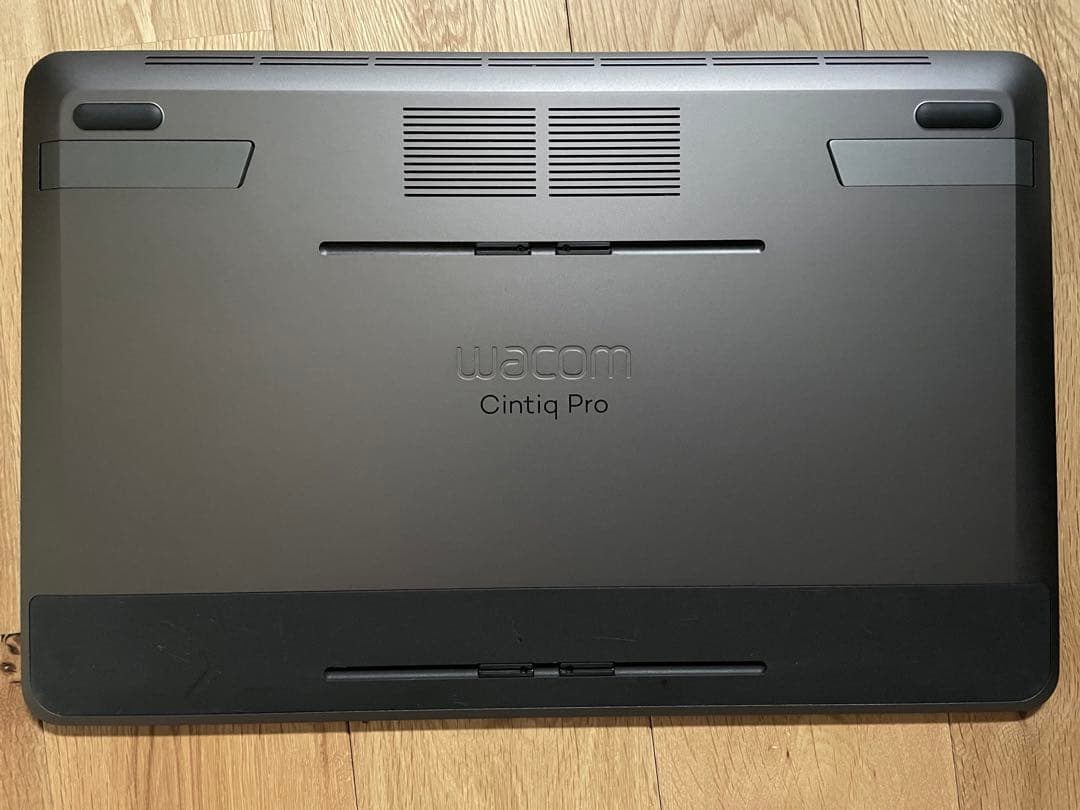 Wacom cintiq pro16 別売りの専用スタンドセット