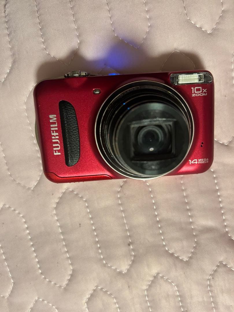 FUJIFILM デジタルカメラ 1400万画素 レッド