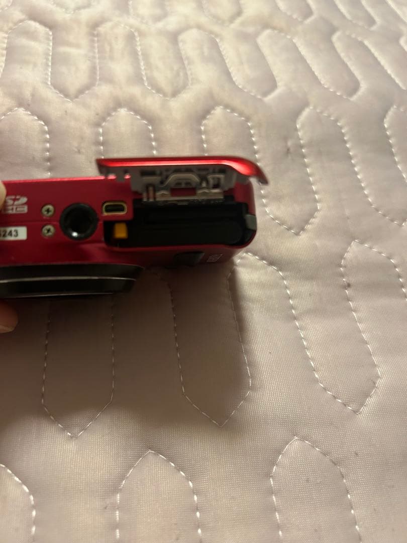 FUJIFILM デジタルカメラ 1400万画素 レッド