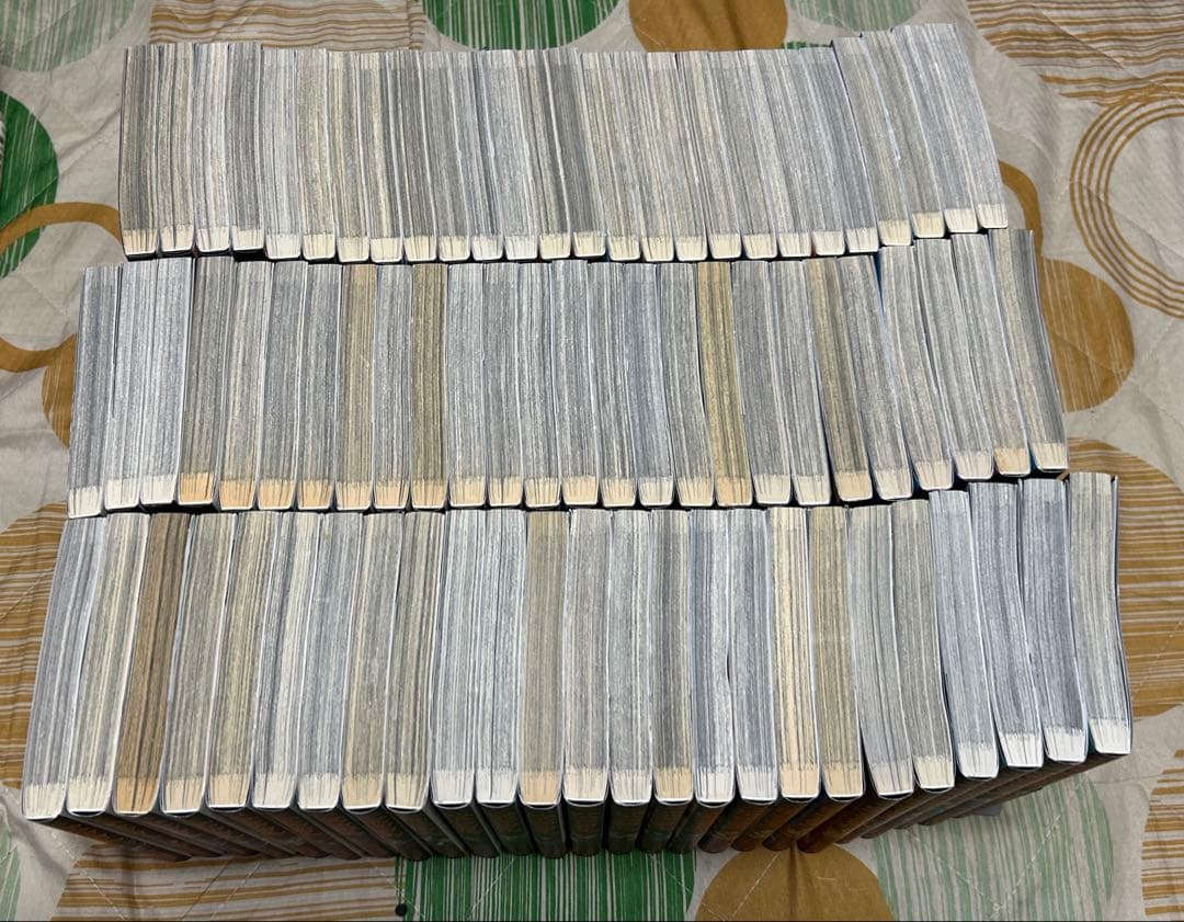 【翌日出荷‼️】　キングダム　1巻から77巻　最新巻付き　全巻セット