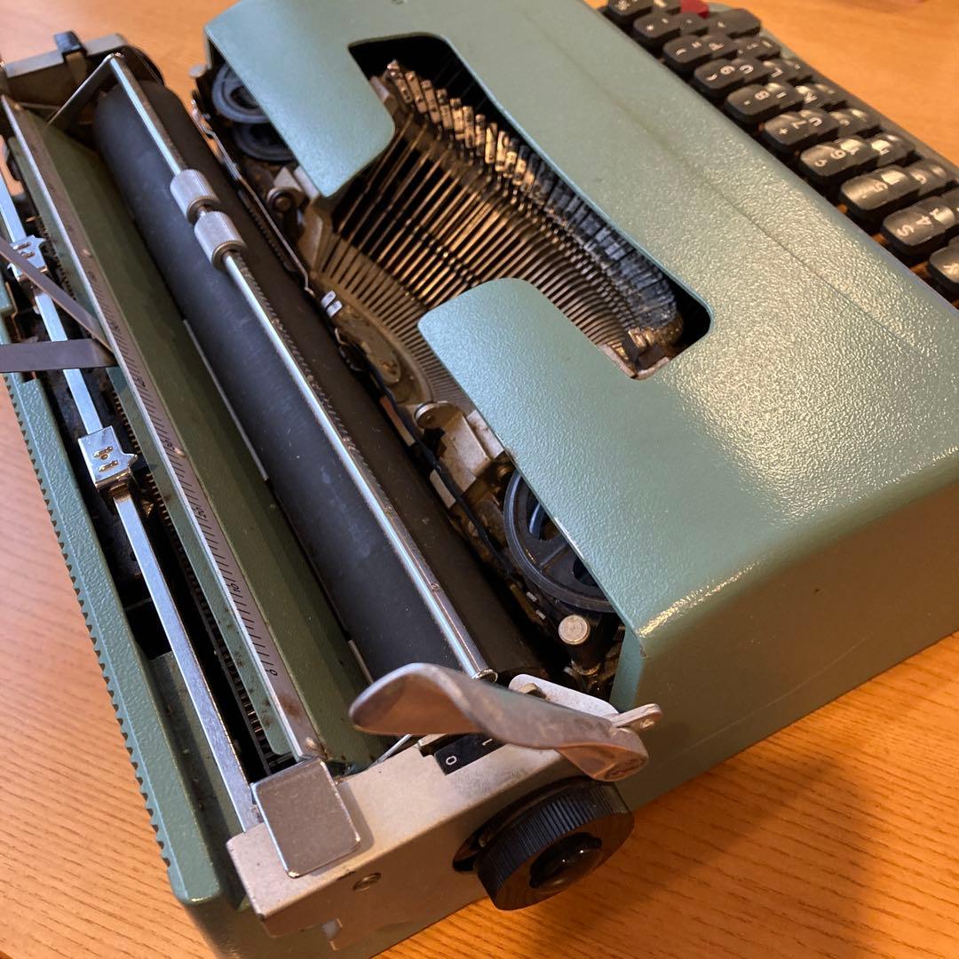オリベッティ　レッテラ32 oliveti lettera32