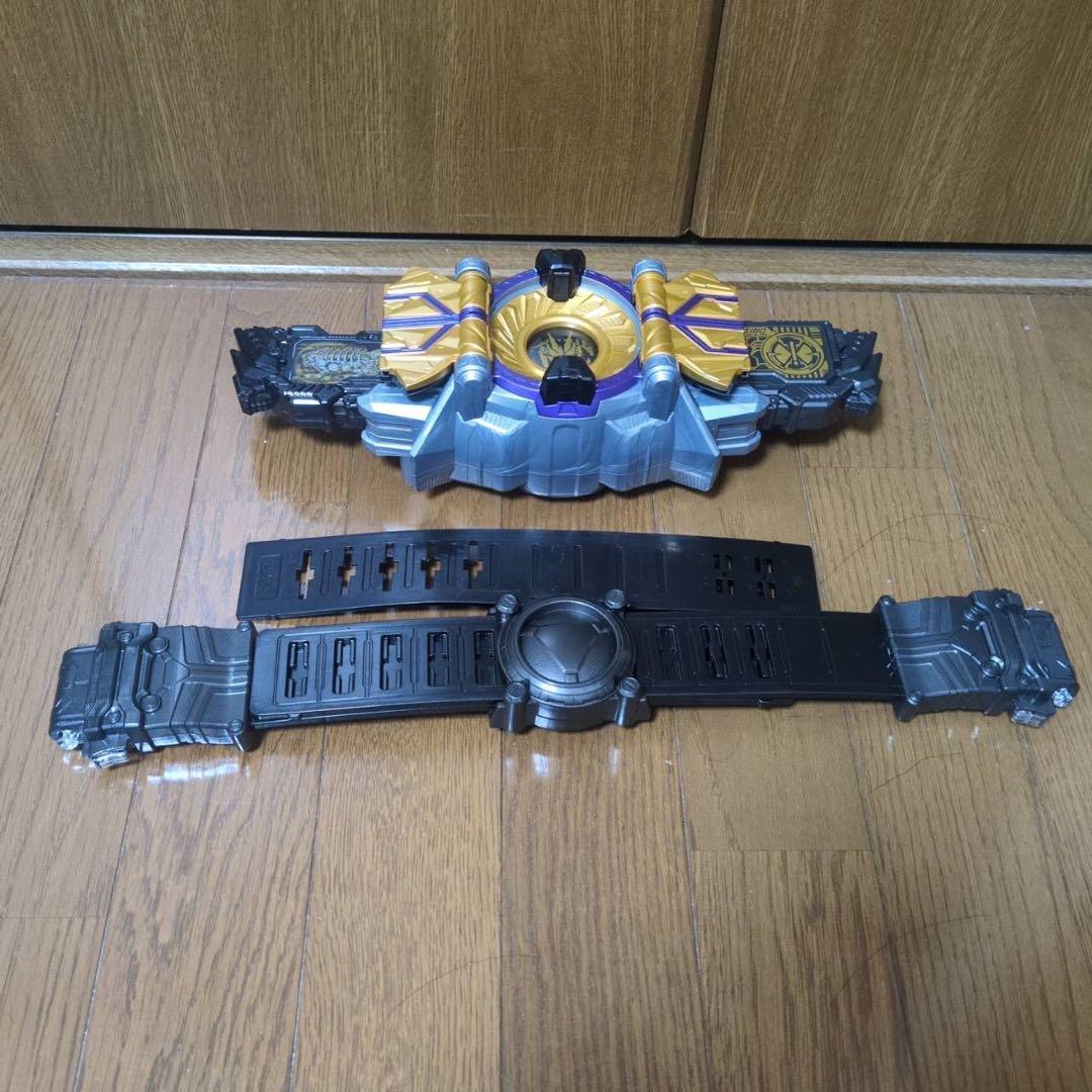 仮面ライダーゼロワンフィギュアーツ&ベルトセット