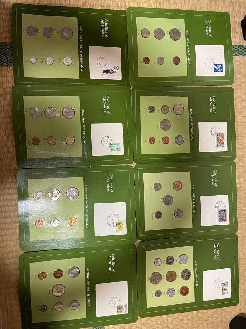 ひ*り様 coin sets of all nations 　４４枚