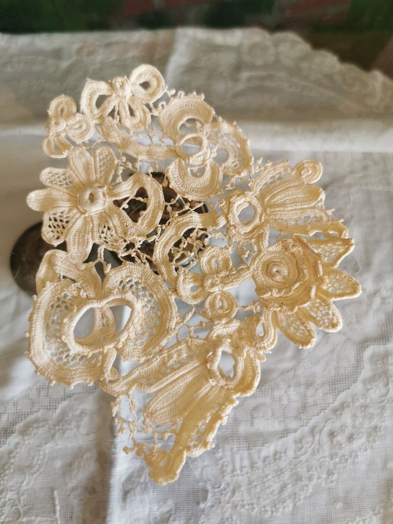 アンティーク アイリッシュクロシェレース 多層パンジー向日葵三つ葉 手編ドイリー