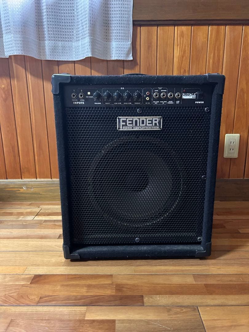 Fender Rumble 60 ベース用アンプ