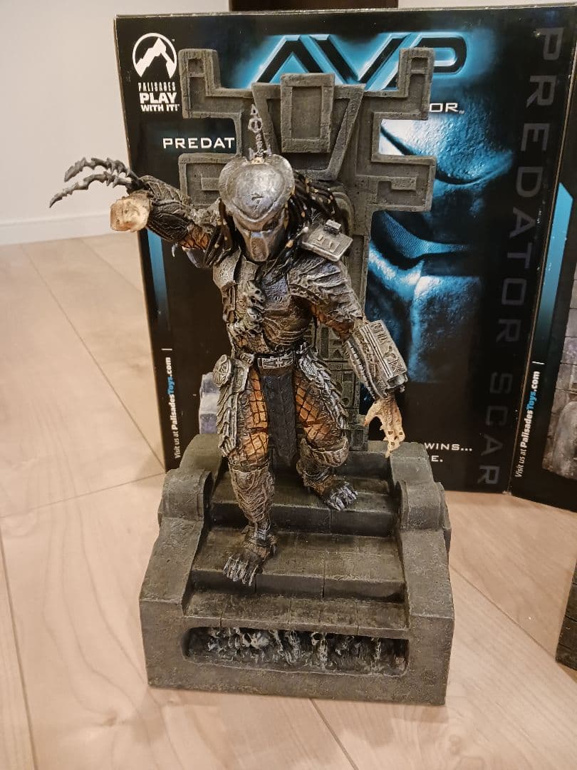 エイリアン対プレデター フィギュア Scar & Grid　希少‼️値下げ‼️