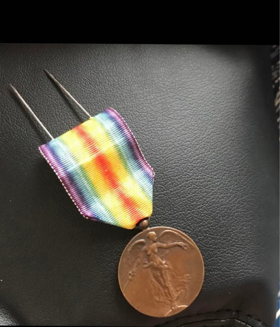 ベルギー　戦争勝利記念メダル等3個セット