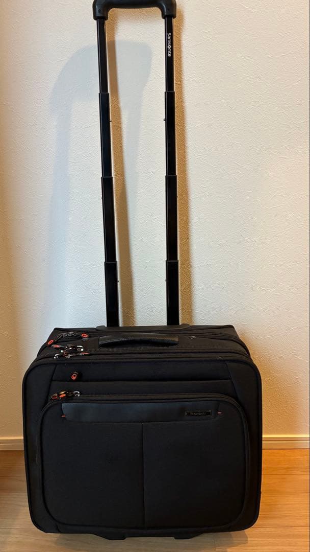2回のみ使用　サムソナイト キャリー　モバイルオフィス ビジネス 機内持ち込み