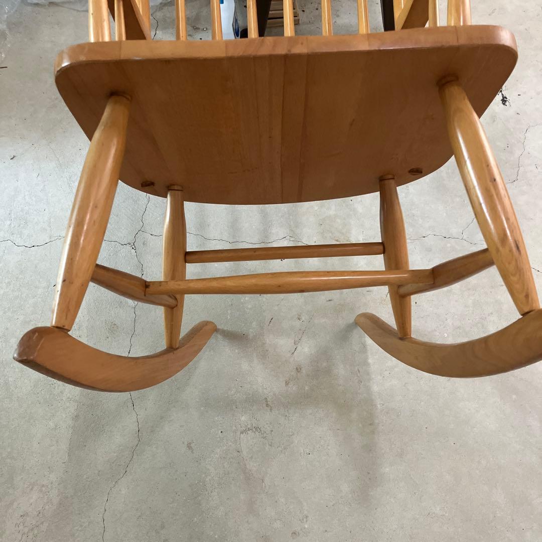 ロッキングチェア　無垢材　ナチュラル