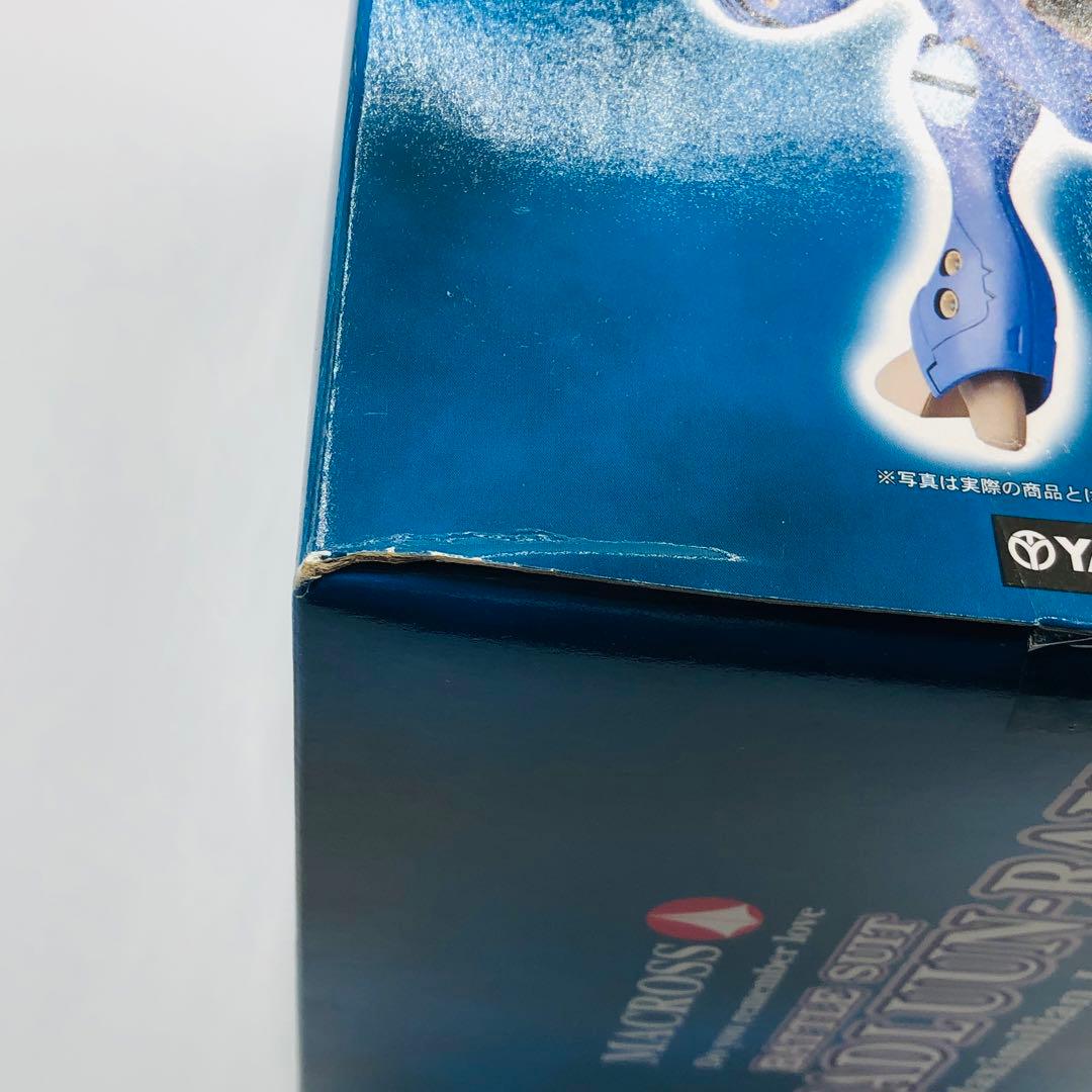 やまと 超時空要塞マクロス クァドラン・ロー マックス機 復刻版