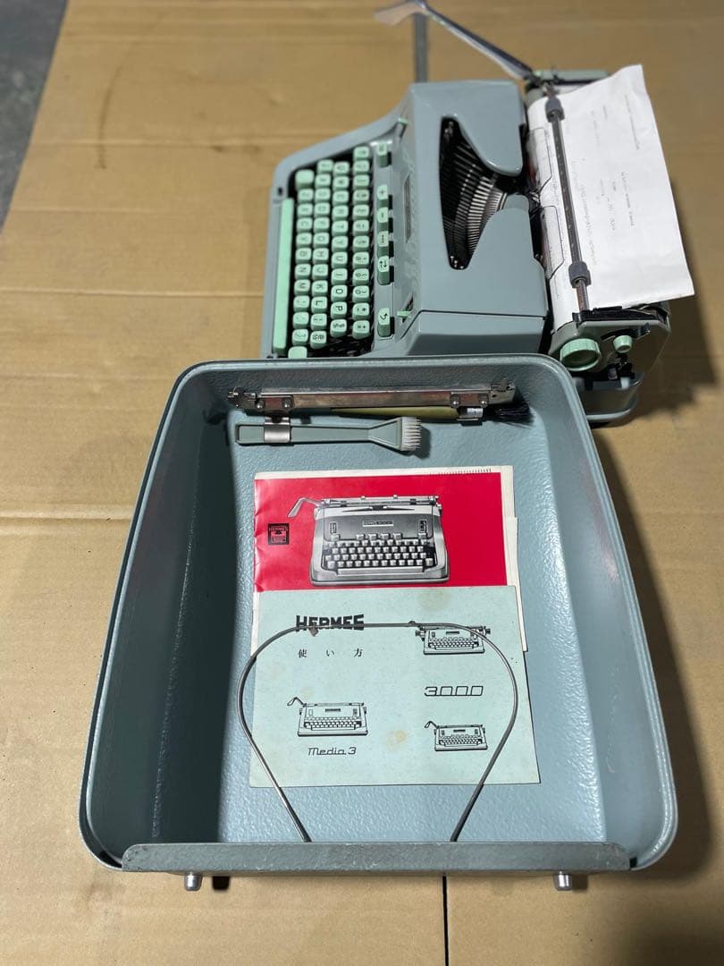 【昭和レトロ】HERMES3000 ヘルメス タイプライター パイヤール社