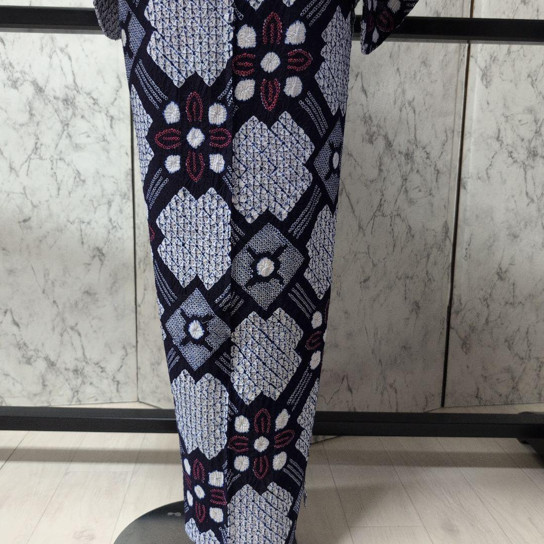 濱文子様ご購入高級有松絞り　肩当て居敷き当て付き　一部しつけ糸有り美品