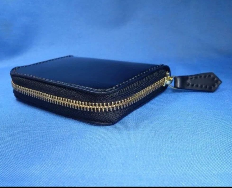 レザークラフト コードバン★HG 馬革 使い易いコンパクト小銭入れ 黒色写真現品