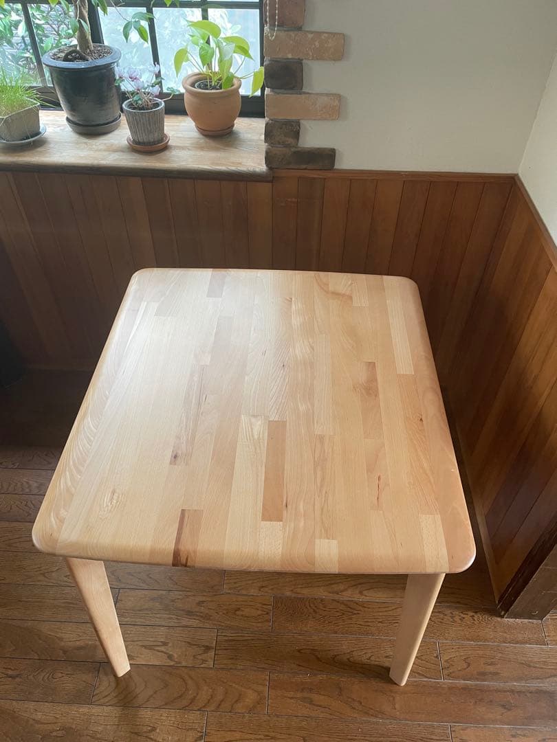 送料込　ニトリ　2人用　ダイニングテーブル　Nコレクション