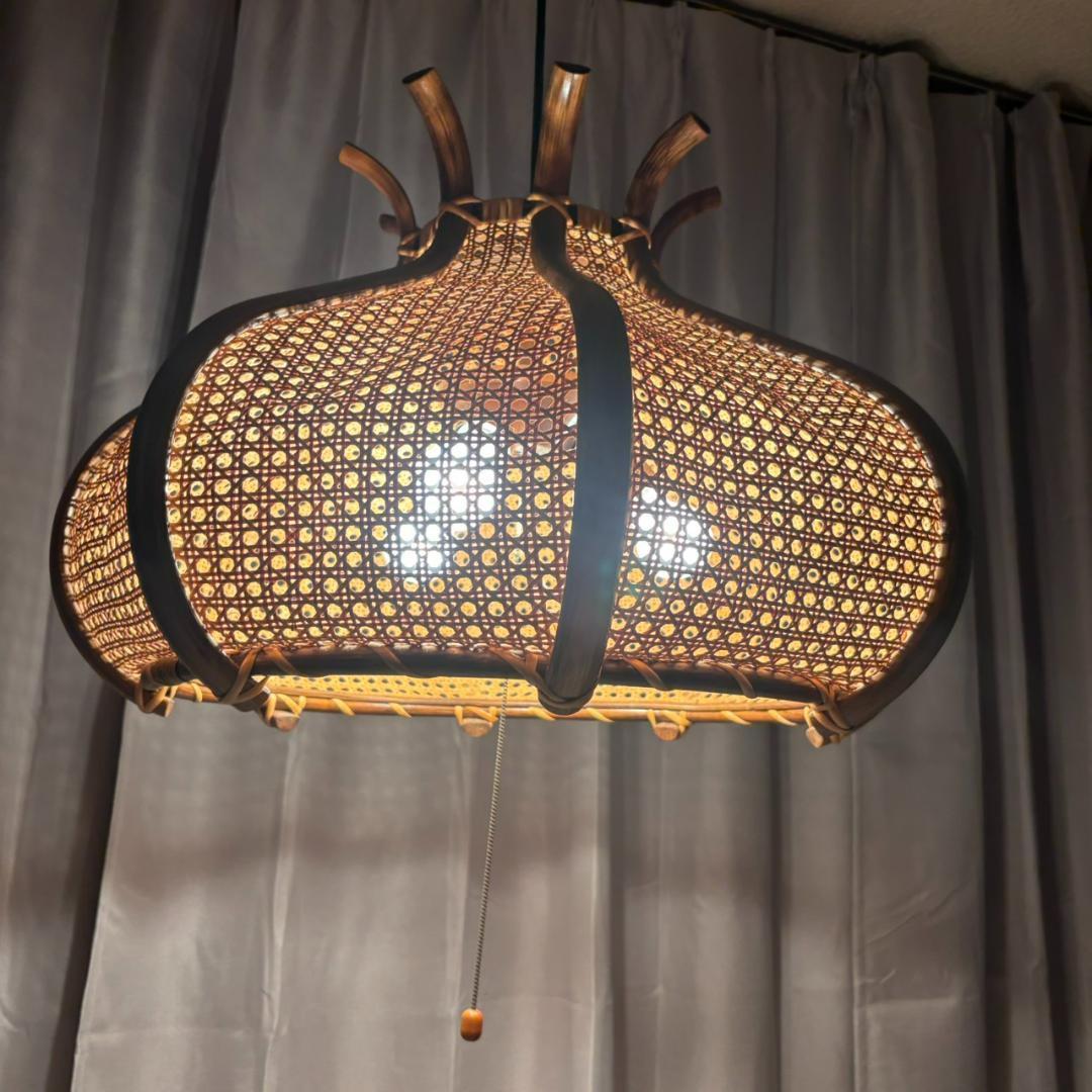ラタン　照明　吊り下げ　ペンダントライト