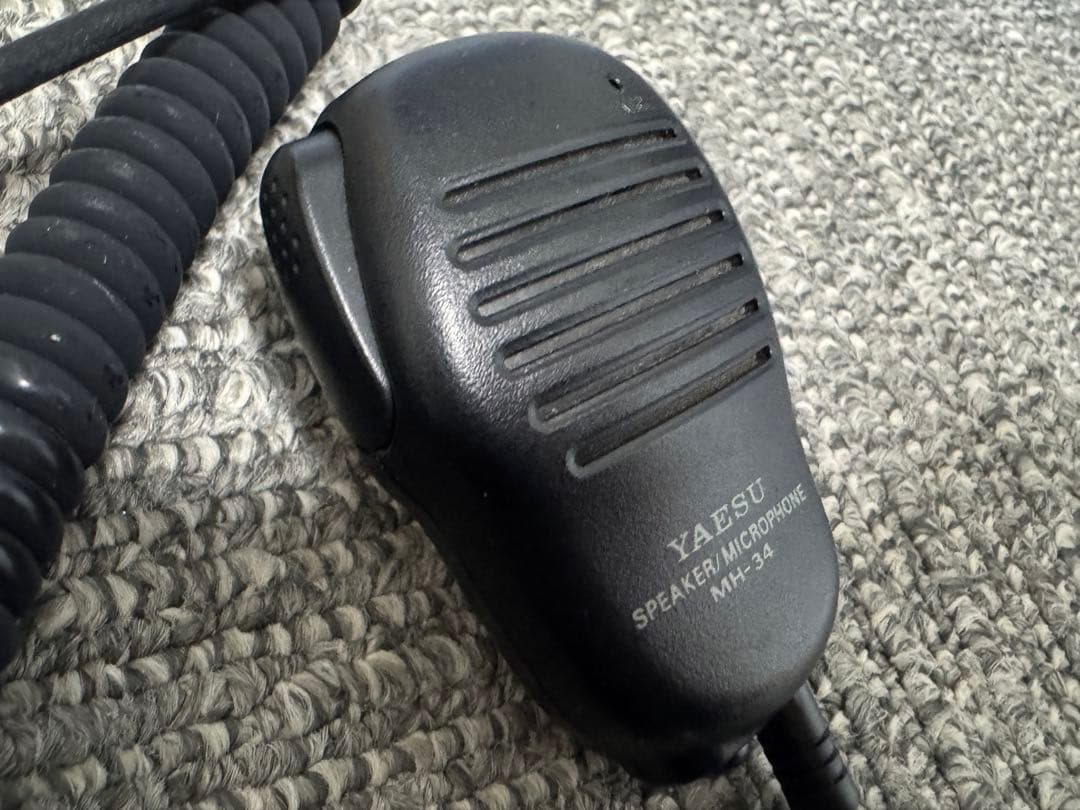 YAESU FT2D デジタル受信機