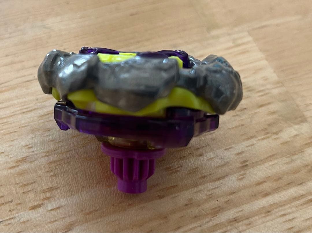 BEYBLADE X オロチクラスタ 6-60 LF ベイコード付属