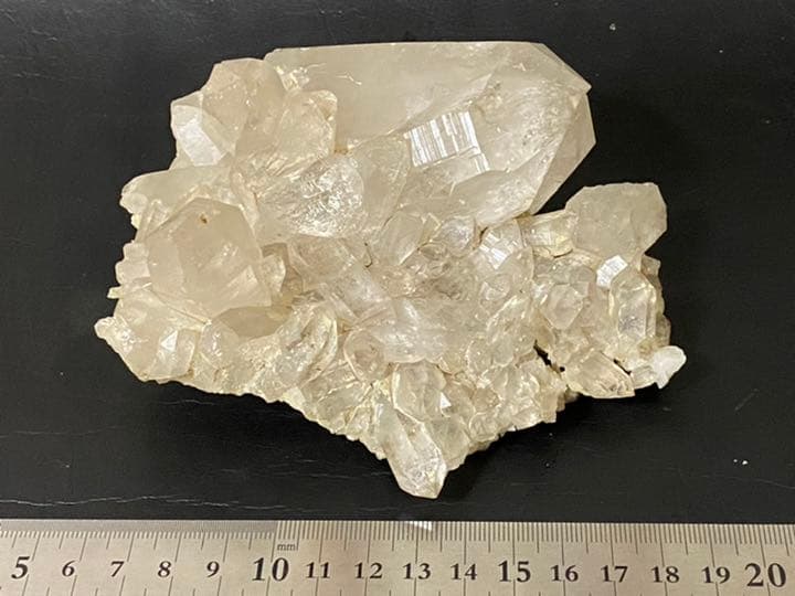 ヒマラヤンクォーツ　水晶クラスター　634g