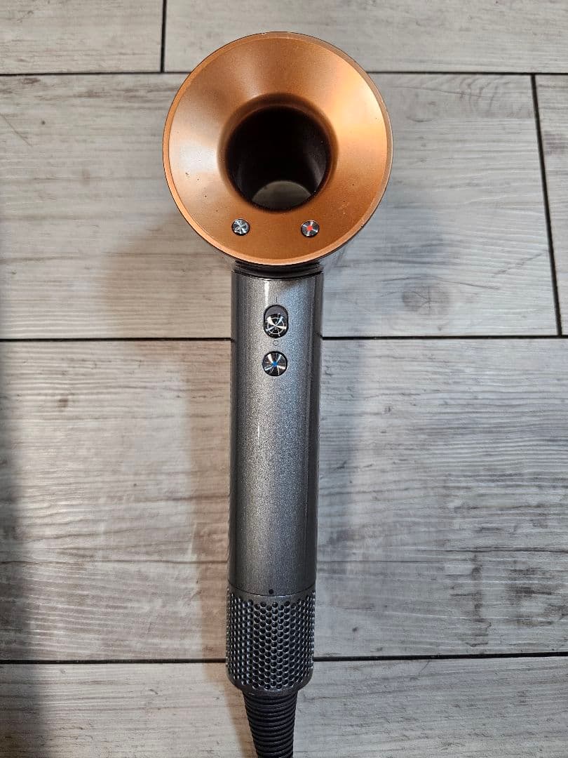 圧倒的最安　保証付　ダイソン　メンテナンス済み　dyson hd08　コッパー
