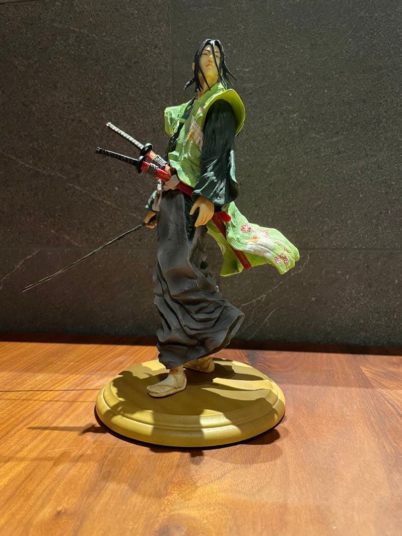 バガボンド SCULPTURE ARTS 佐々木小次郎 フィギュア　井上雄彦