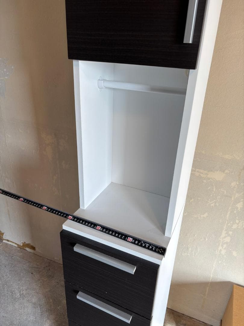 スリム収納ラック　すきま　電源　コンセント　高さ183cm　横幅30cm