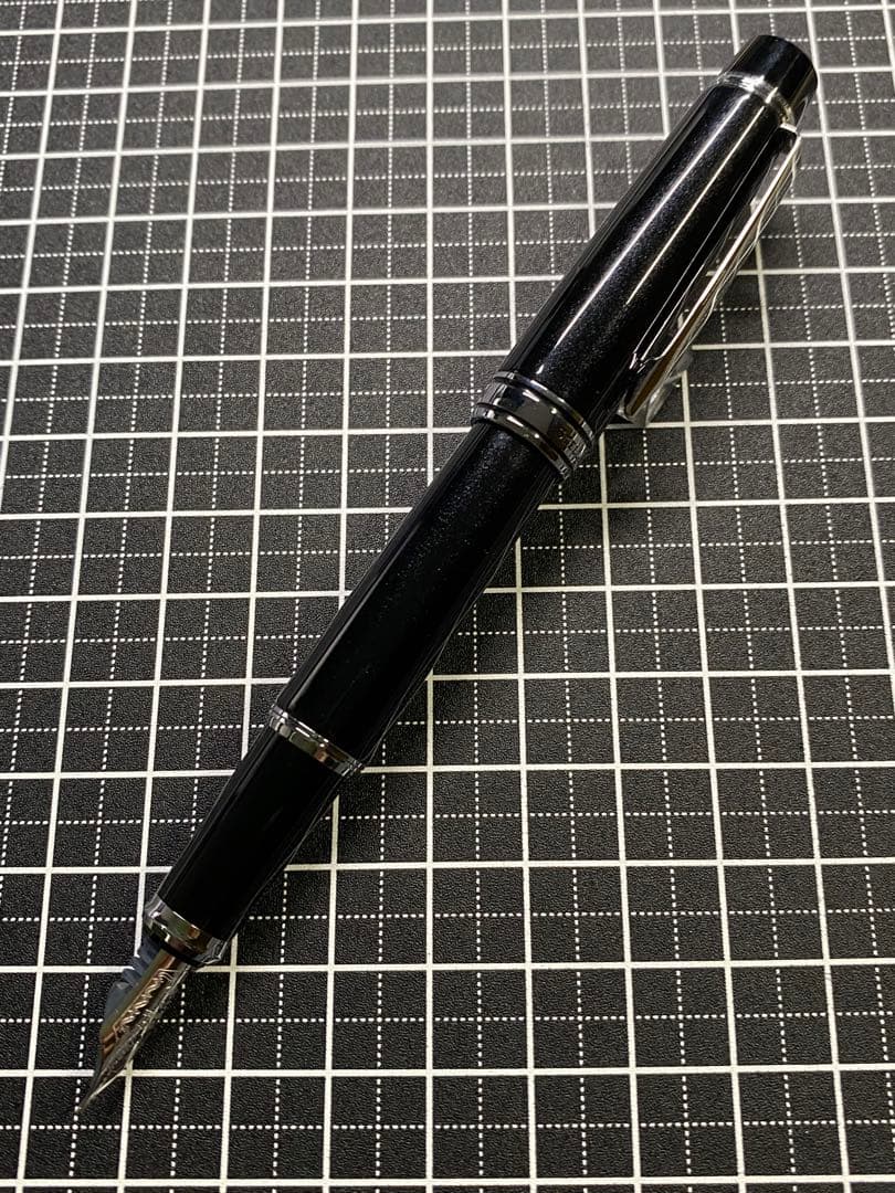 PILOT STELLA 90s Jet-black 万年筆　字幅F