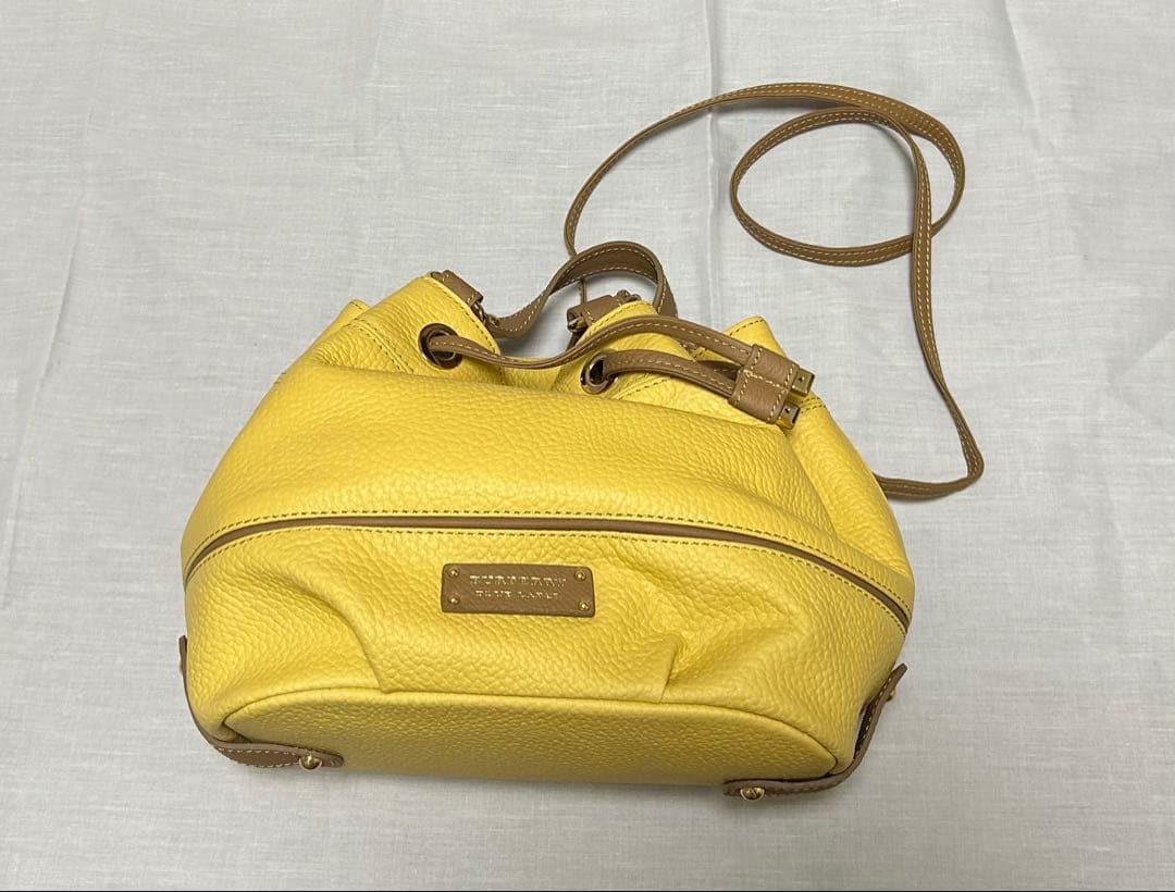 パーバーリーブルーレーベルショルダーバック　タグ付き