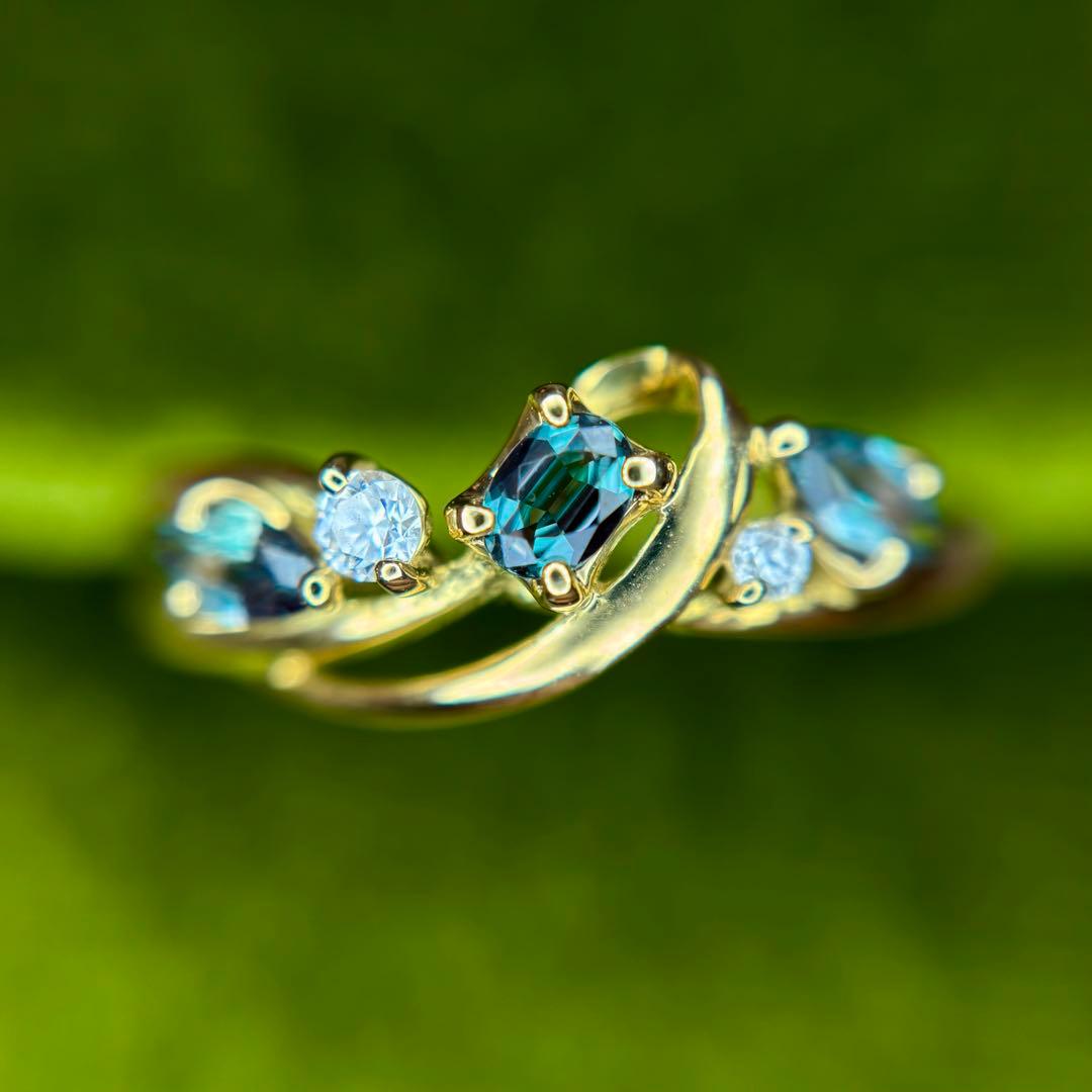 天然非加熱アレキサンドライト ダイヤモンド リング 計0.31ct K18