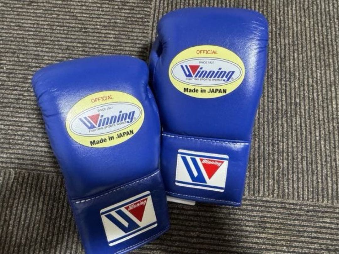 〔ウイニング〕Winningプロ試合用ボクシンググローブ紐式 8oz ブルー