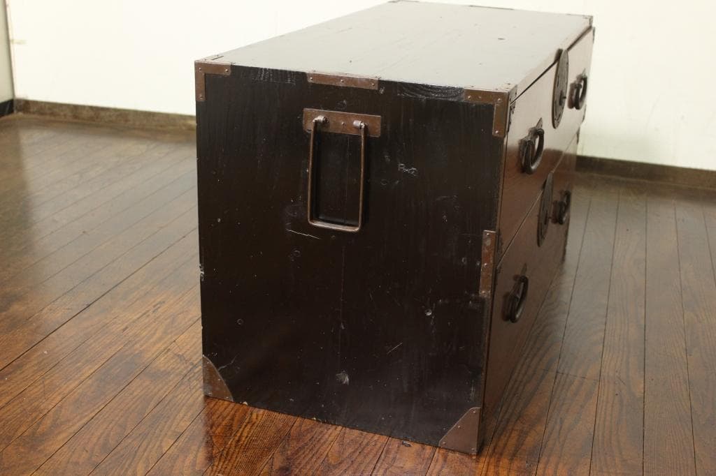 欅共縁！蝶覆輪！時代箪笥・二段！和家具サイドボード古家具和モダンローチェスト古布