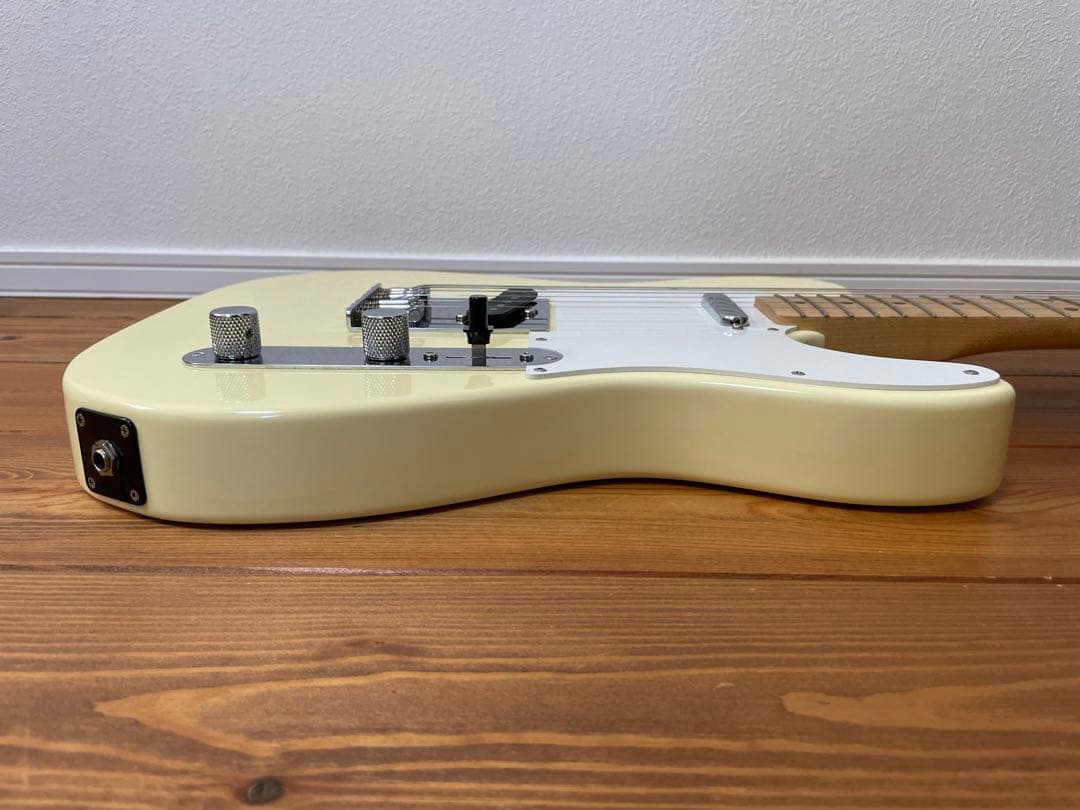 Fender Japan テレキャスター　Rシリアル　アイボリー　フェンダー
