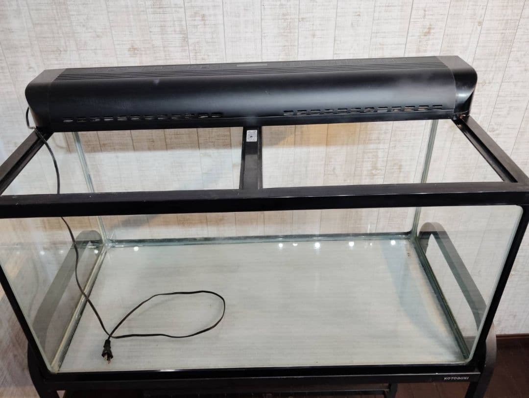 直接引取り限定 兵庫県加東市　90cmガラス水槽 照明 水槽台 セット 中古