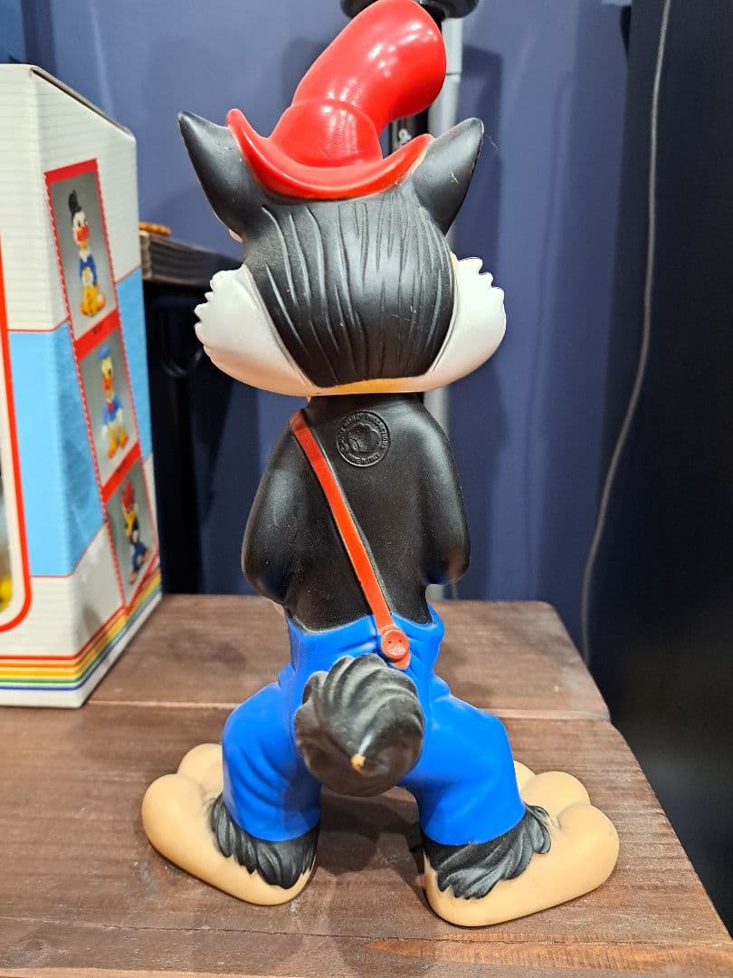 Ledraplastic　希少ビッグバッドウルフ　他ラバードール