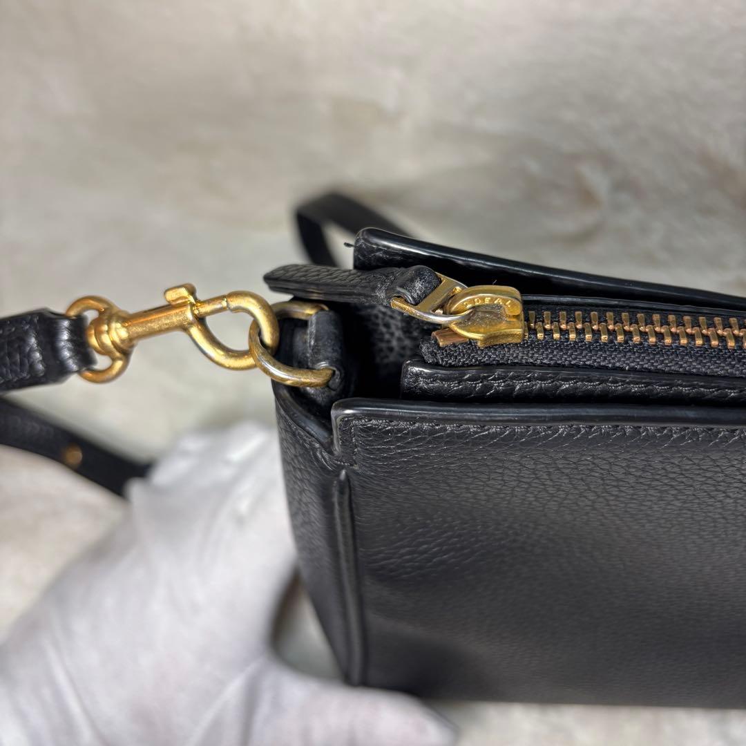 ◆良品◆TORY BURCH トリバーチ ショルダーバッグ　ブラック