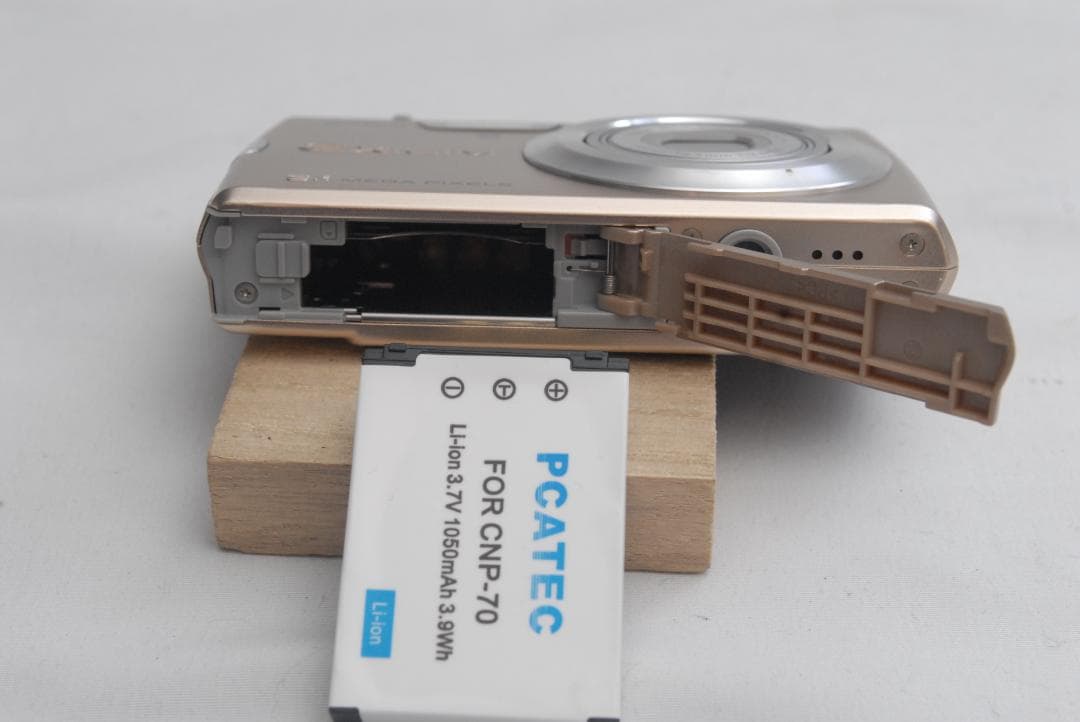 CASIO EXILIM EX-Z250 (良品）