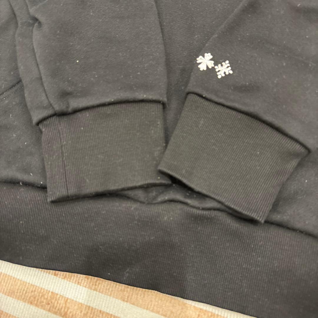 あいう様　タトラス　パーカー