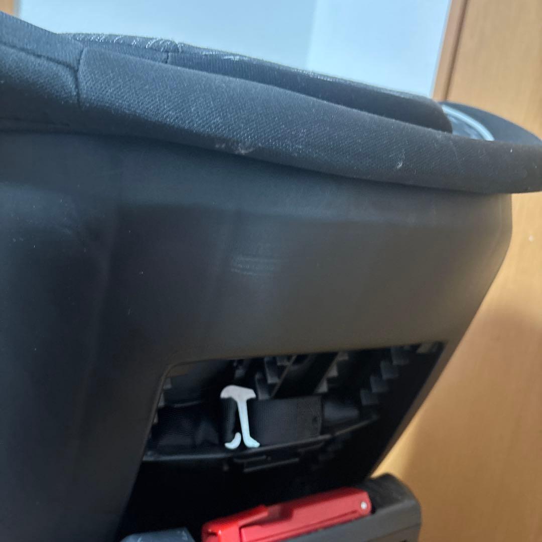 西松屋　チャイルドシート　ターンレジェ