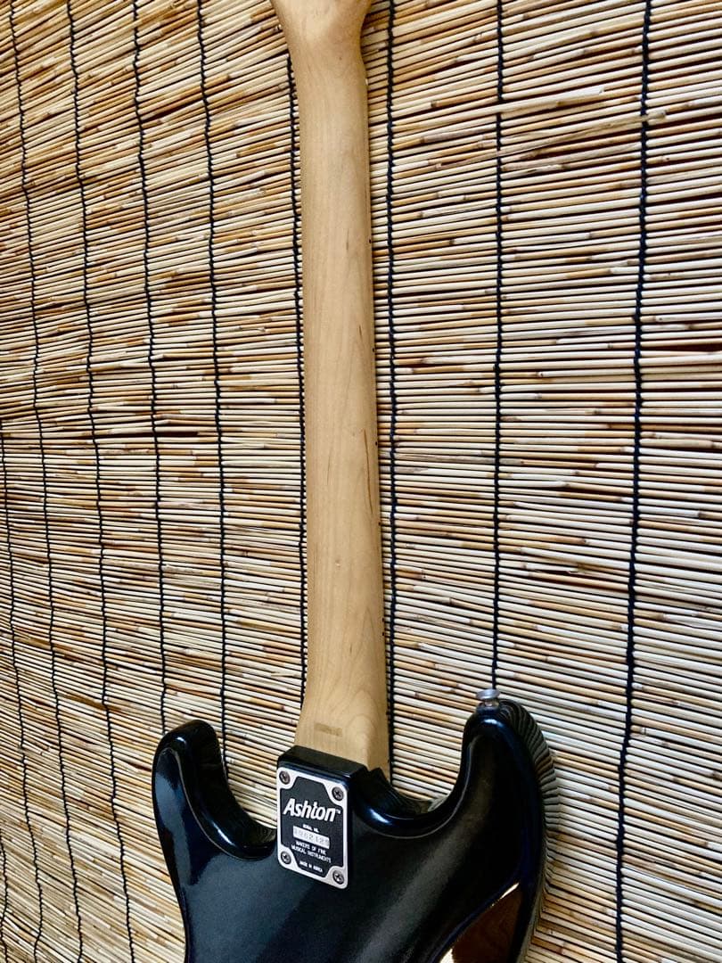 ☆値下げ決断☆ 美品　ピックアップ動作を多彩にしたST Ashton