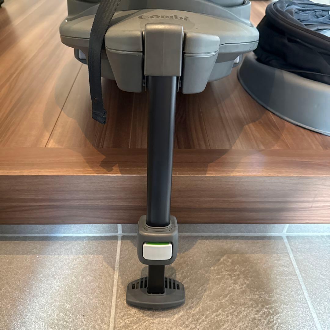 combi コンビ THE S plus ISOFIX エッグショック ZD