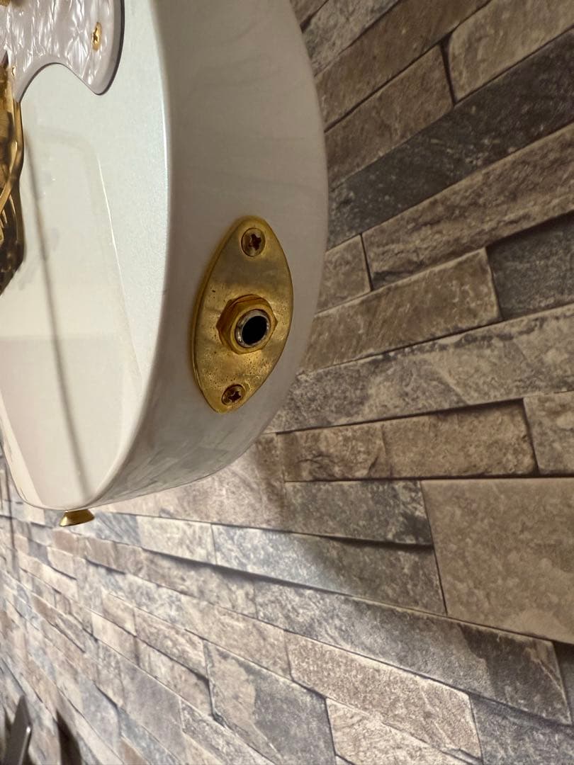 Fernandes エレキギター ホワイト　kenモデル