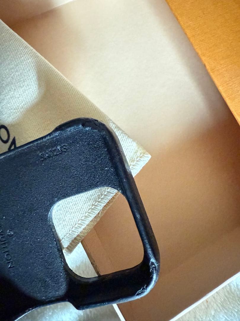 Louis Vuitton iPhone 14proケース