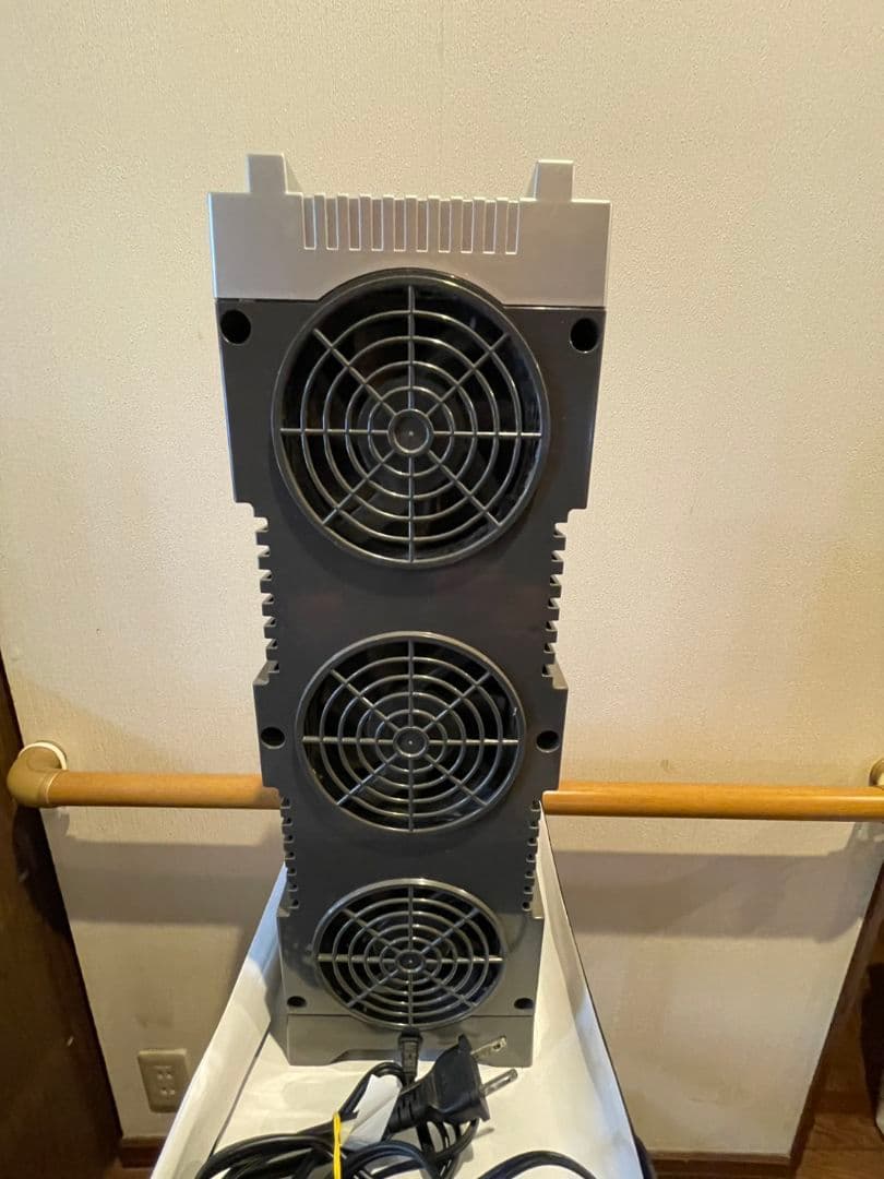 TetraO CR 縦型水槽用品 シルバー