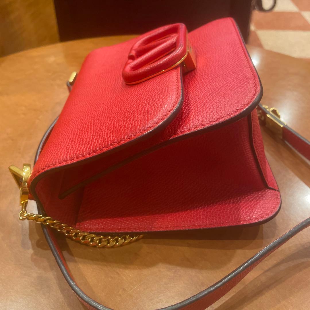 Valentino ヴァレンティノ　レザー　バッグ