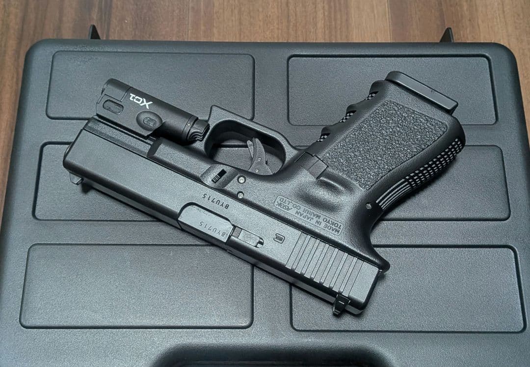 東京マルイ ガスハンドガン グロック19 Gen3 XC1レプリカとケースセット