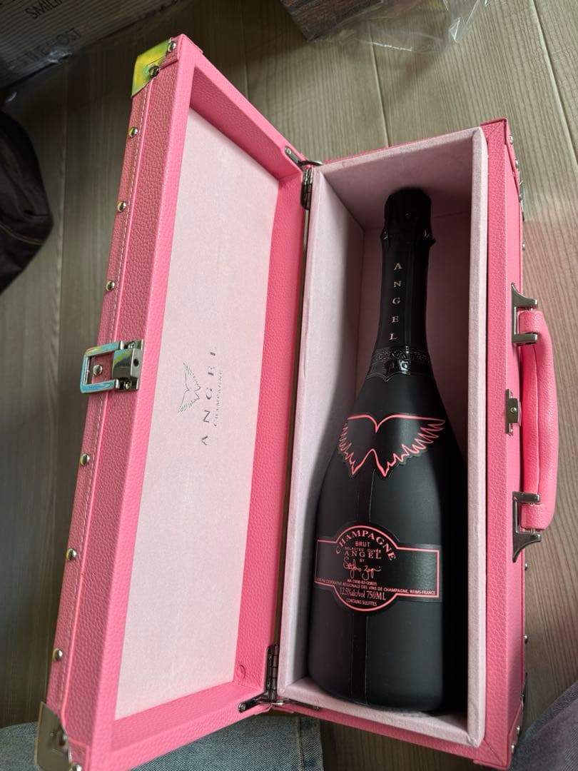 エンジェル　シャンパン　未開封