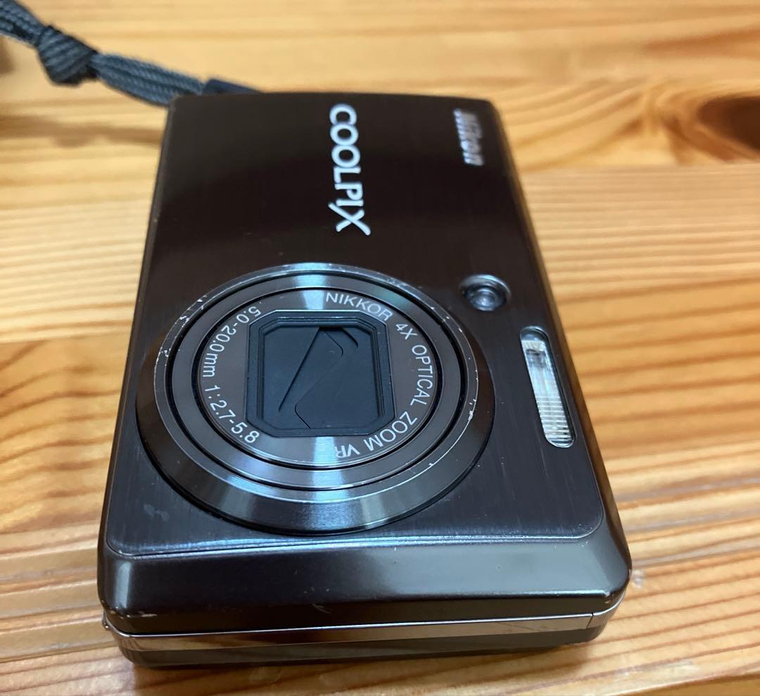 Nikon COOLPIX S600 コンパクトデジタルカメラ