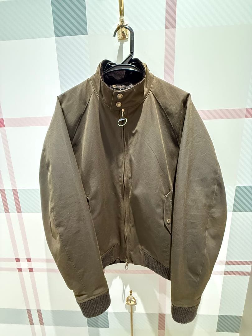 【美品】Barbour x BARACUTA コラボ ワックスジャケット　OLV