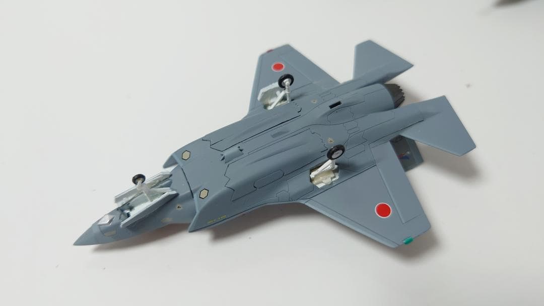 ピットロード PIT-ROAD F35、TSR2 塗装済み組み立て プラモデル