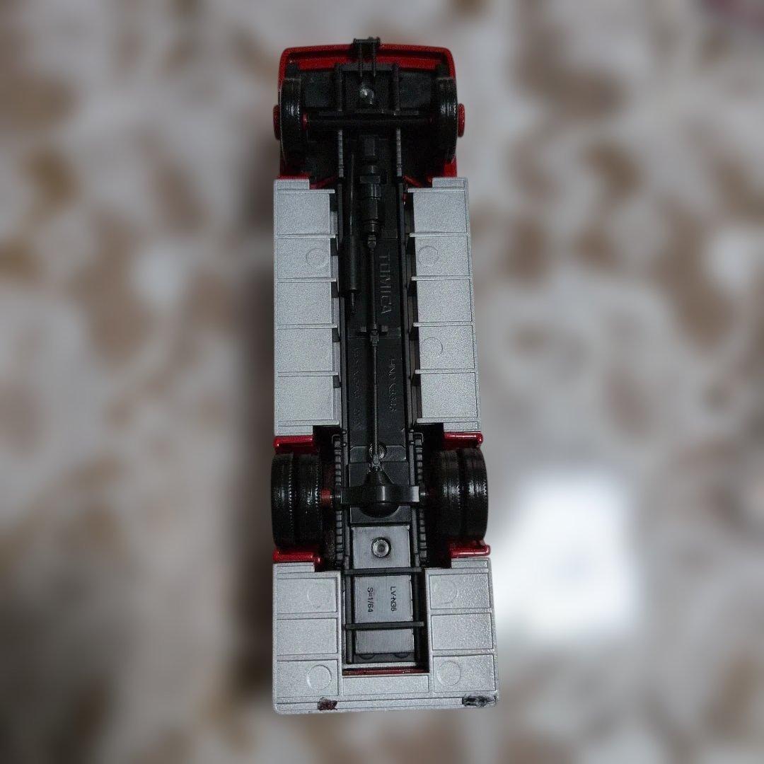 トミカリミテッドヴィンテージネオ HINO KB324型 化学消防車