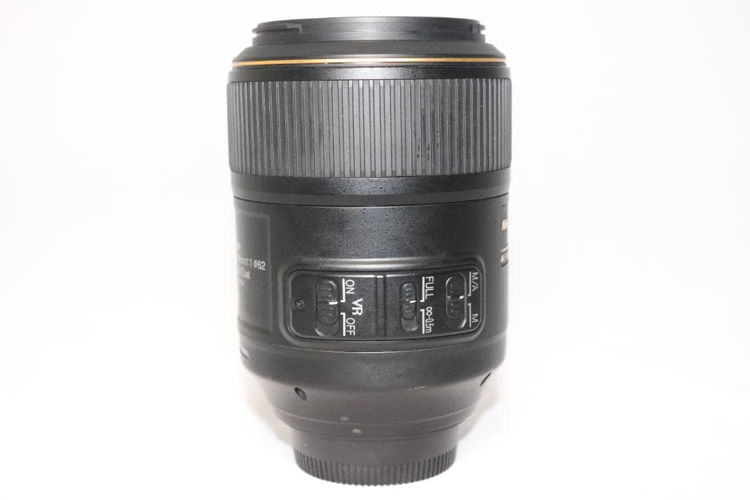 美品⭐プロ愛用 マイクロレンズ⭐ Nikon 105mm f/2.8VR